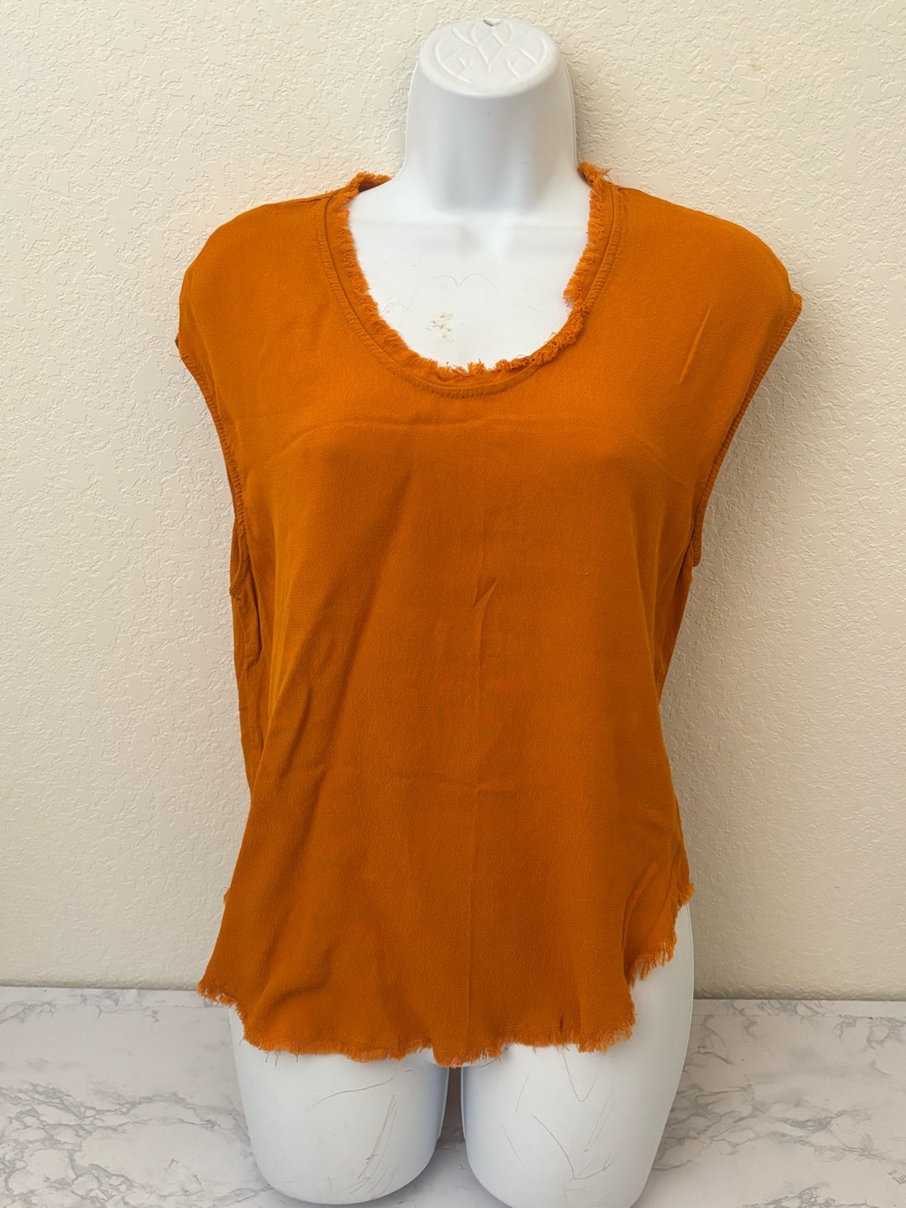 Philosophy Raw Hem Sleeveless Top Women’s M Orange Pullover Lightweight